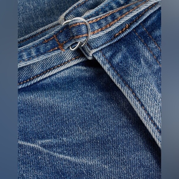 Express Mid Rise Medium Wash Belted Baggy Tapered Jeans 8R - Picture 9 of 13